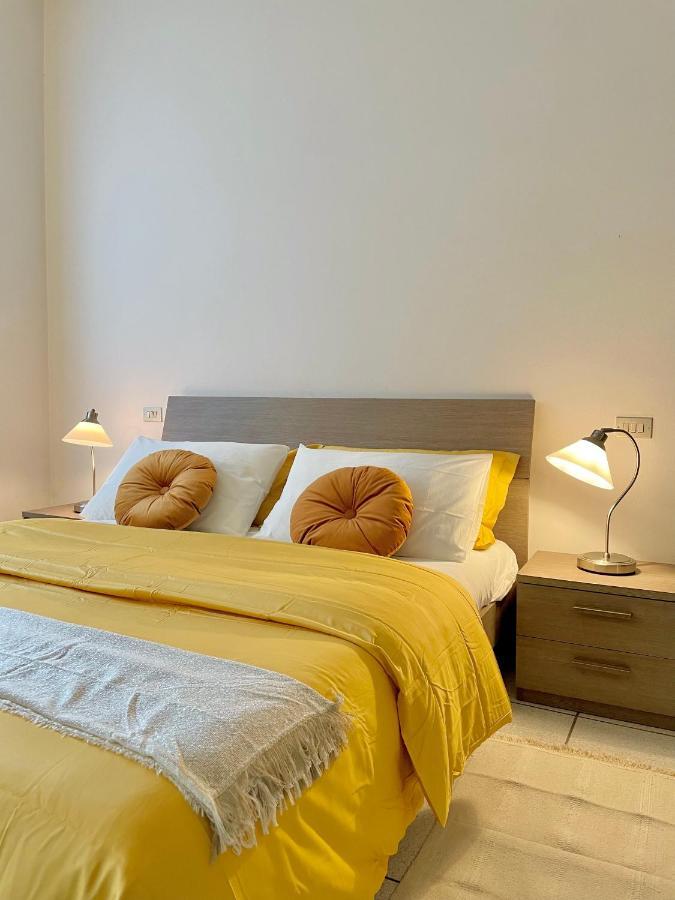 Homiesam - Yellow Dream & City Life Apartment Milan Exterior photo